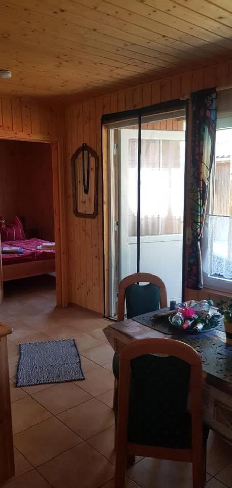 Bungalowvermietung Am Rheinsberger See Kültér fotó